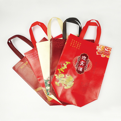 Imperméable à l'eau personnalisé imprimé Logo emballage cadeau sacs fourre-tout porte-poignée découpé sac de bouteille de vin unique