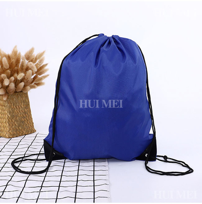 Sac à dos non tissé Sac cadeau réutilisable avec cordon de poussière de dessin animé de Noël écologique personnalisé