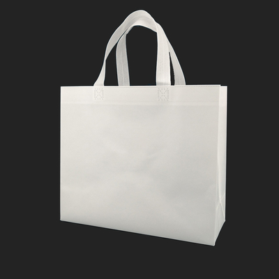 Sacs écologiques de achat d'emballage d'emballage de tissu pour l'habillement biodégradable de logo fait sur commande blanc de tissus non tissé découpé avec des matrices