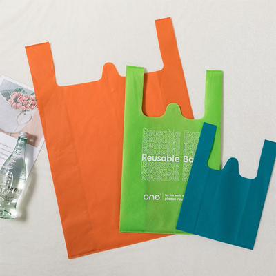 Sac non tissé favorable à l'environnement de T-shirt de polypropylène pour des achats