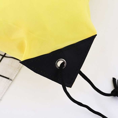 Sac non tissé de cordon du polypropylène 32*42cm 80Gsm jaune pour des achats