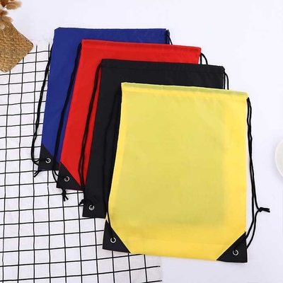 Sac non tissé de cordon du polypropylène 32*42cm 80Gsm jaune pour des achats