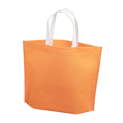 Les sacs biodégradables non tissés manipulés rétrécissent Spunbonded résistant 68gsm